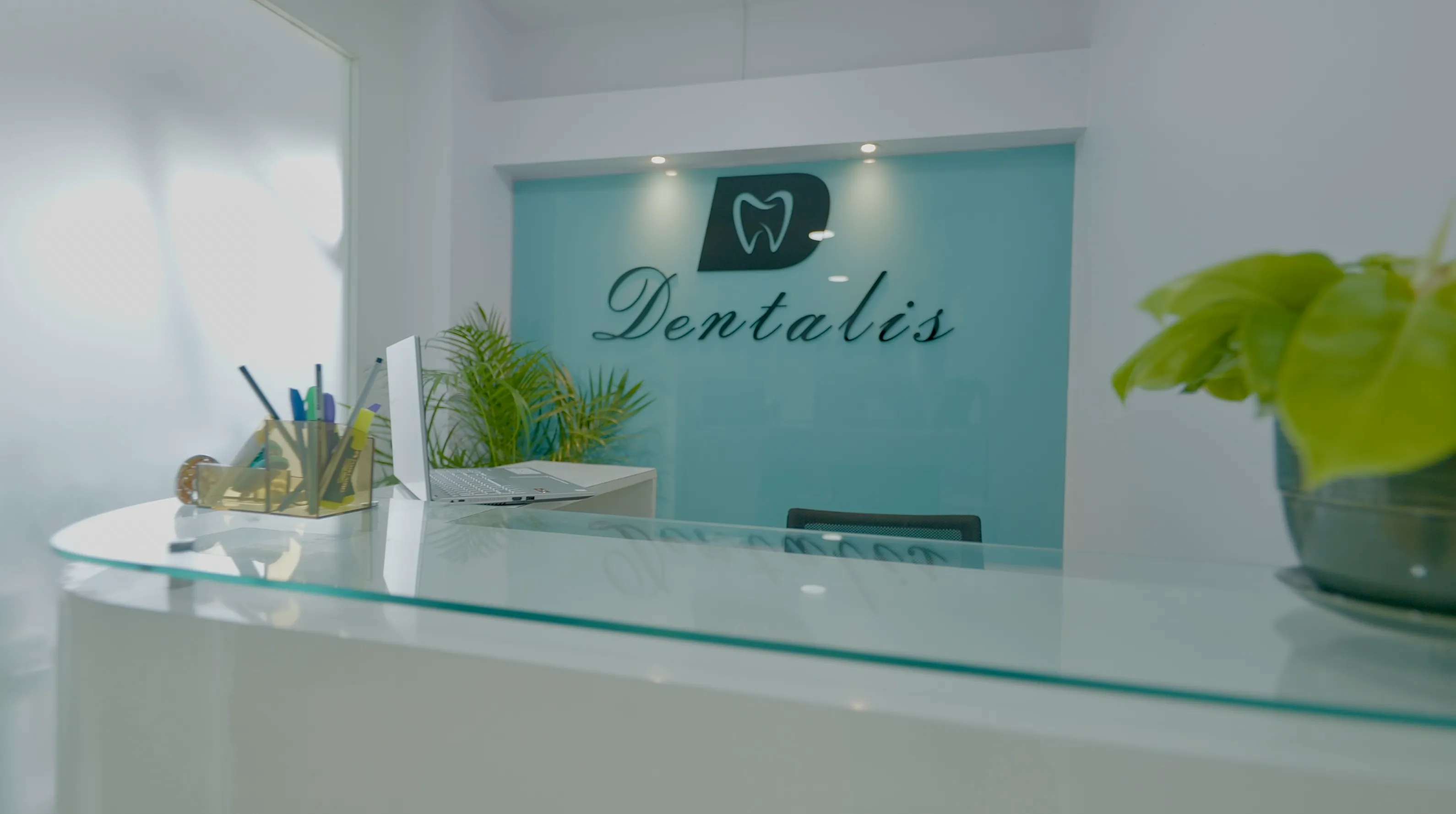 Dentists in Whitefield
